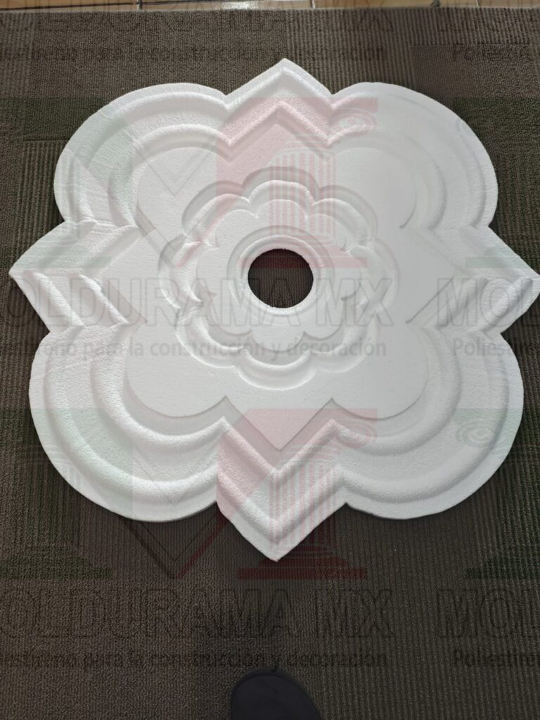 rosetones de unicel para adornar focos 11