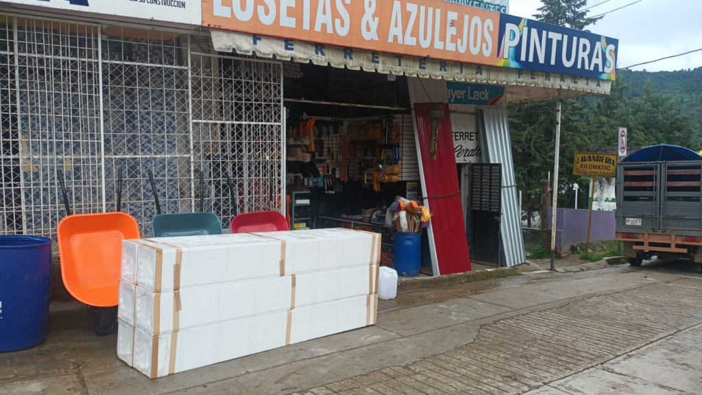 Proveedor de unicel EPS para casas de materiales y ferreterías