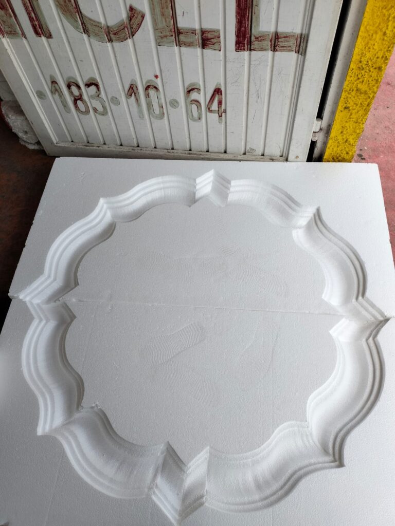 Rosetón de unicel para techo