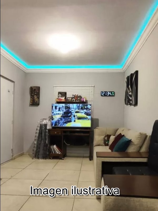 Ejemplo de moldura de unicel para techo y pared